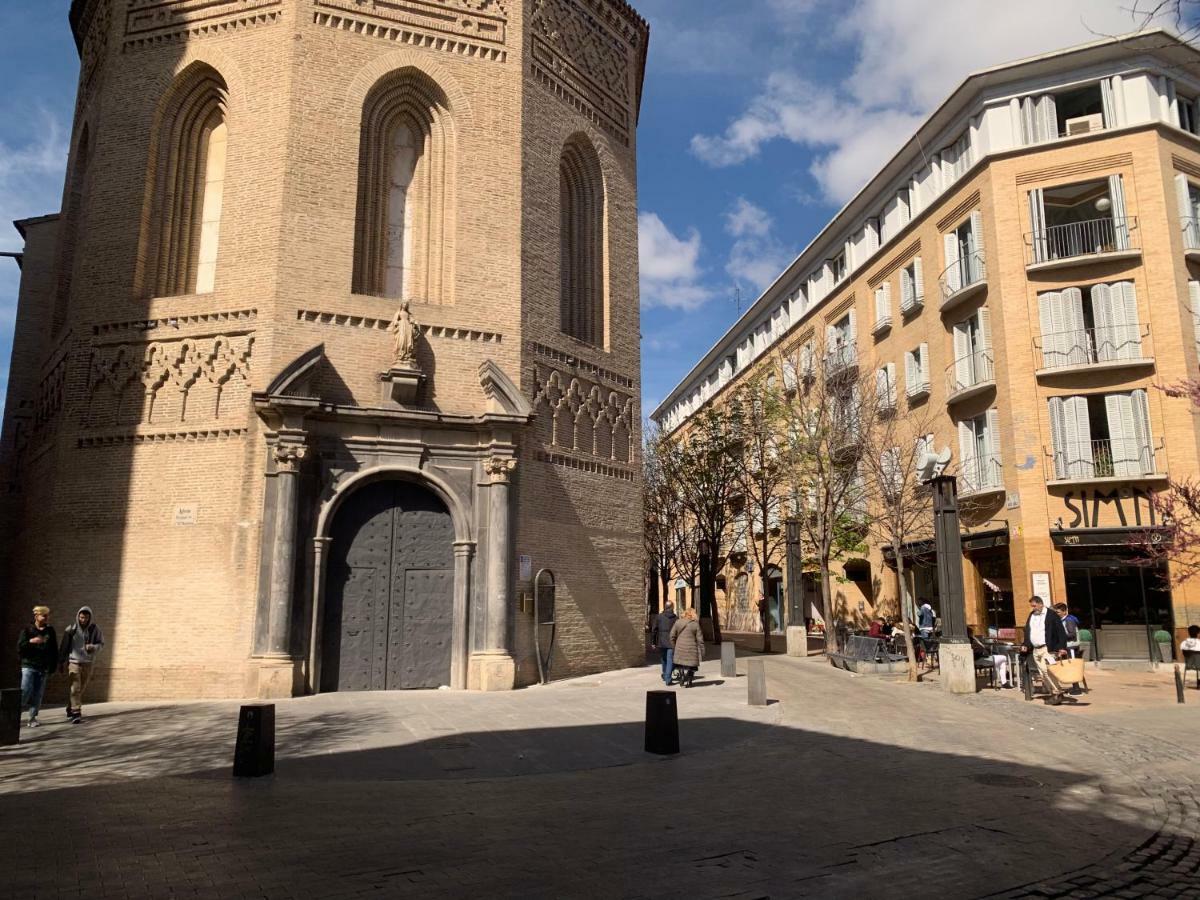 Az El Balcon De San Lorenzo Lägenhet Zaragoza Exteriör bild